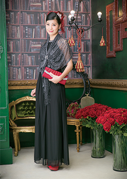 パーティドレス 二次会ドレス 沖縄 成人式 卒業式の振袖レンタル 袴レンタルは千代田振袖コレクションへ